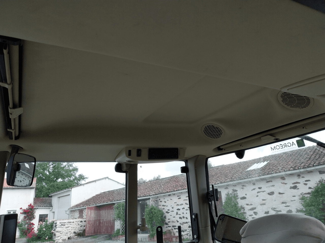 Image JOHN DEERE 6140M