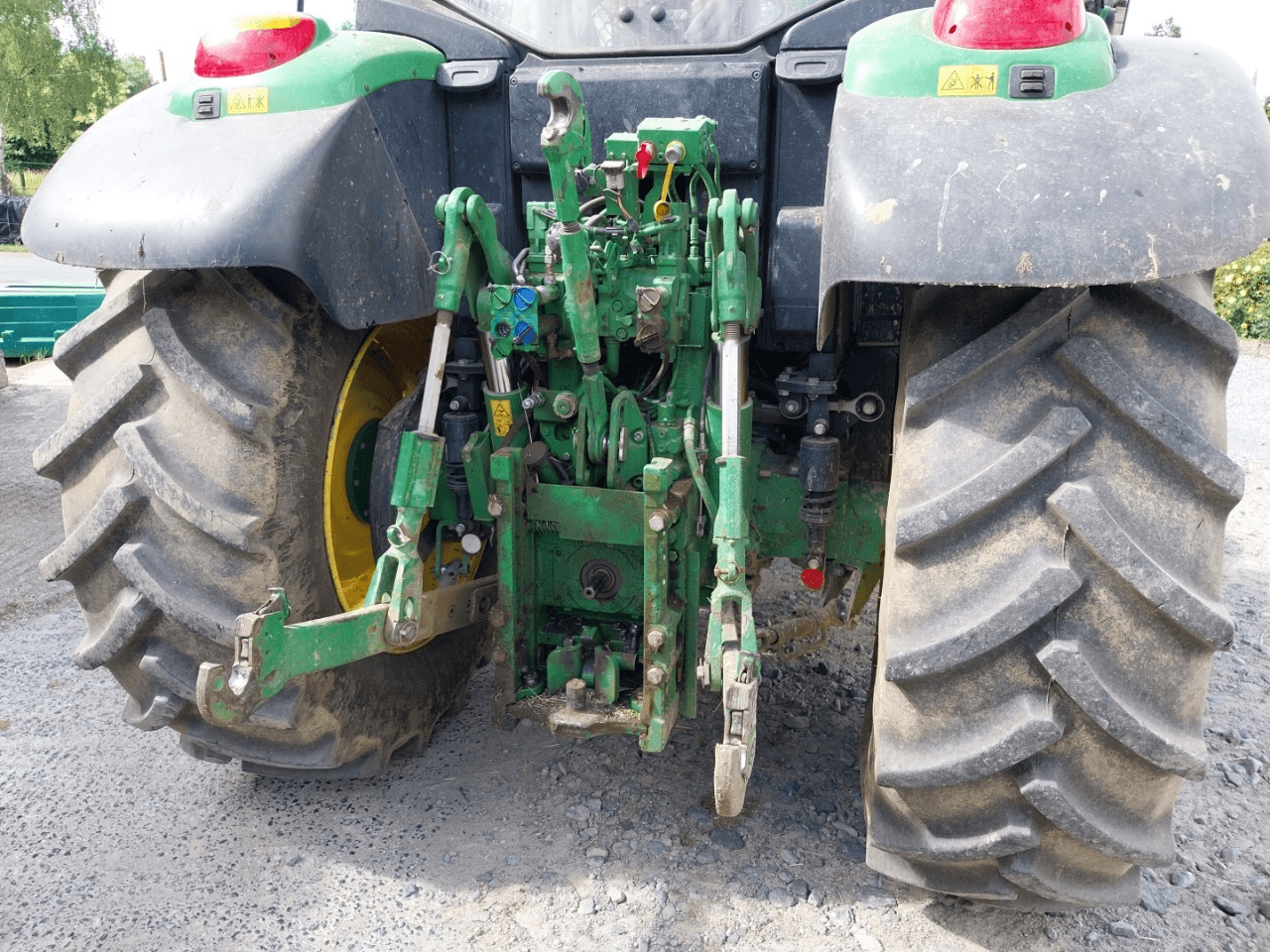 Image JOHN DEERE 6140M