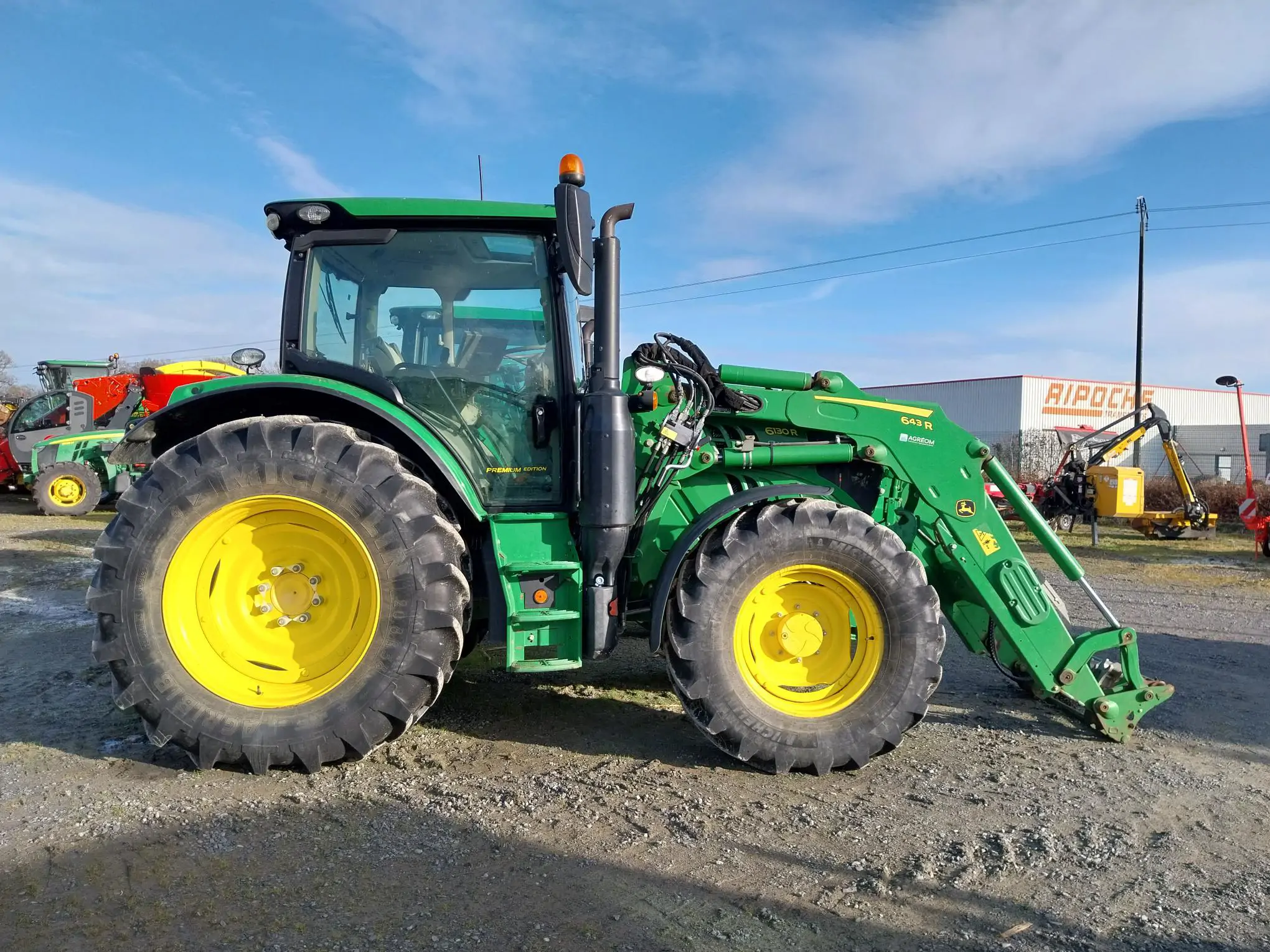 Image JOHN DEERE 6130R
