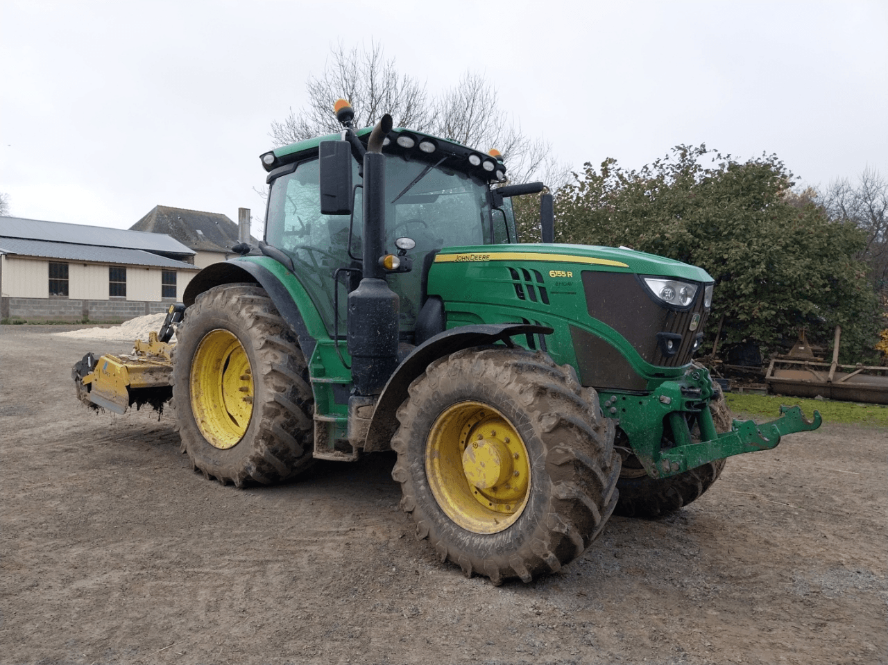 Photo JOHN DEERE 6155R