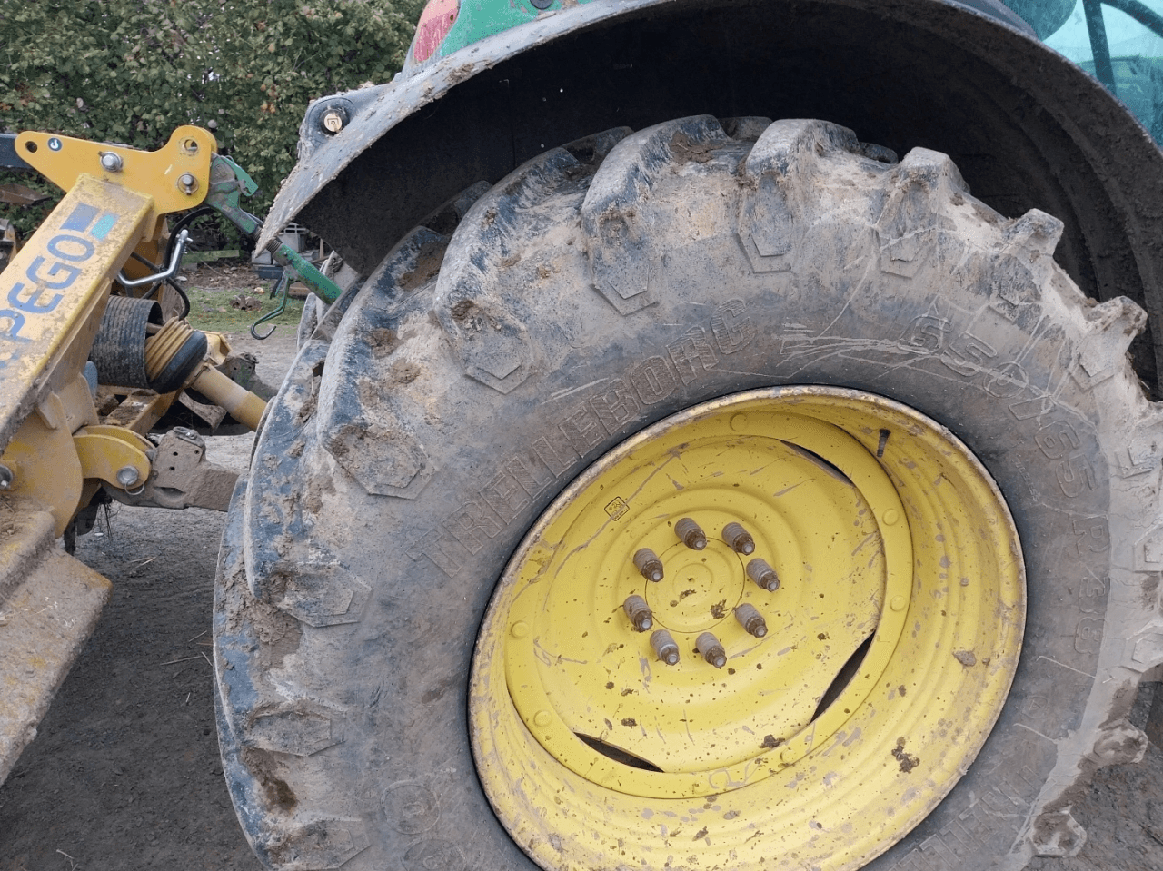 Image JOHN DEERE 6155R