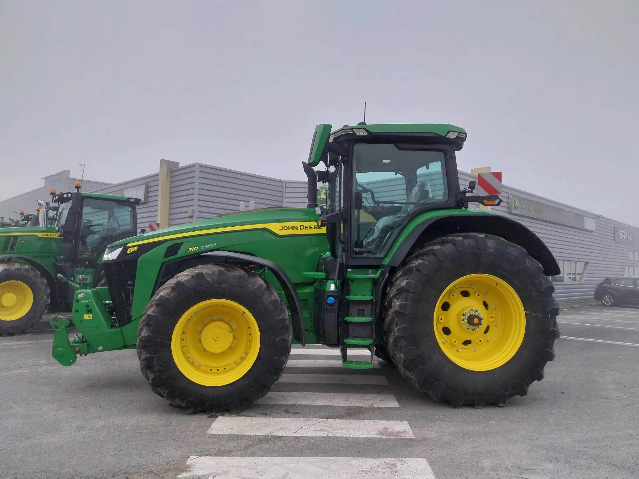 Image JOHN DEERE 8R310 PG+ 4 ANS 4000 H