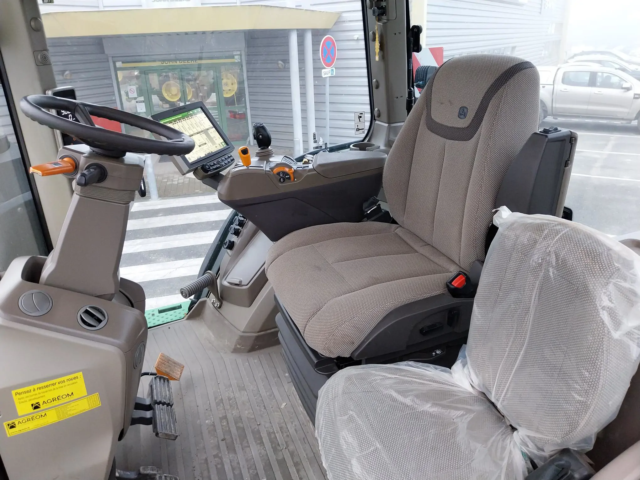 Image JOHN DEERE 8R310 PG+ 4 ANS 4000 H