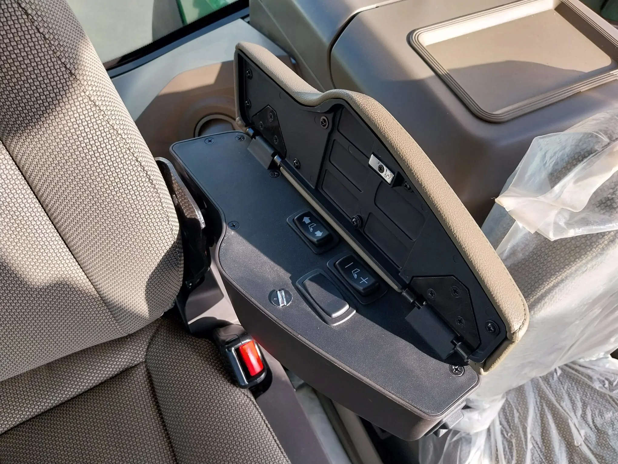 Image JOHN DEERE 8R310 PG+ 4 ANS 4000 H