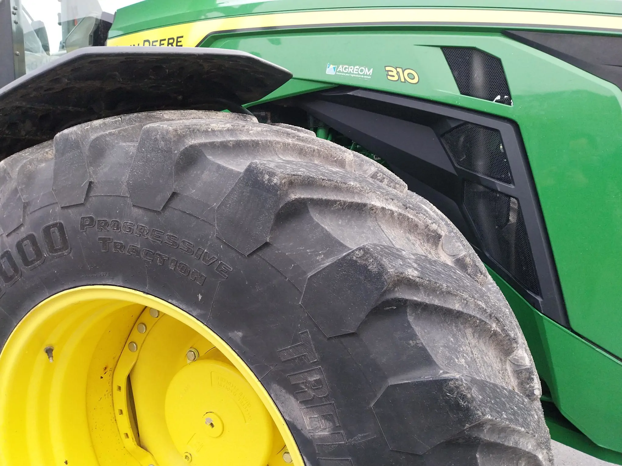 Image JOHN DEERE 8R310 PG+ 4 ANS 4000 H