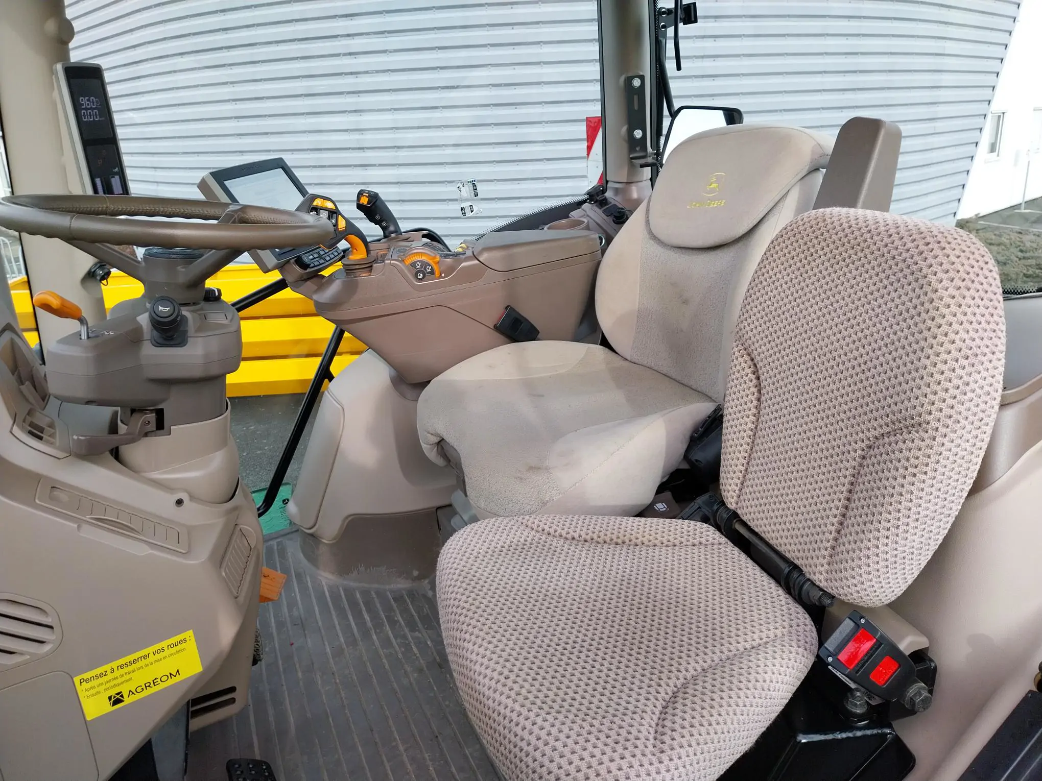 Image JOHN DEERE 6R250 (4)PG+/CE 2 ANS 1500H