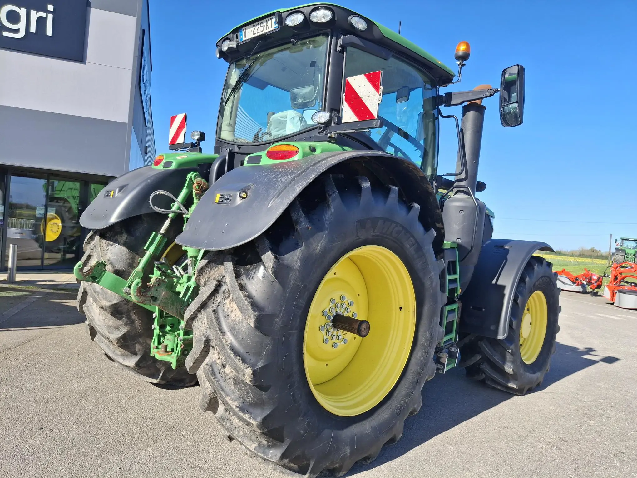 Image JOHN DEERE 6R230 (4)PG+/CE 2 ANS 2000 H