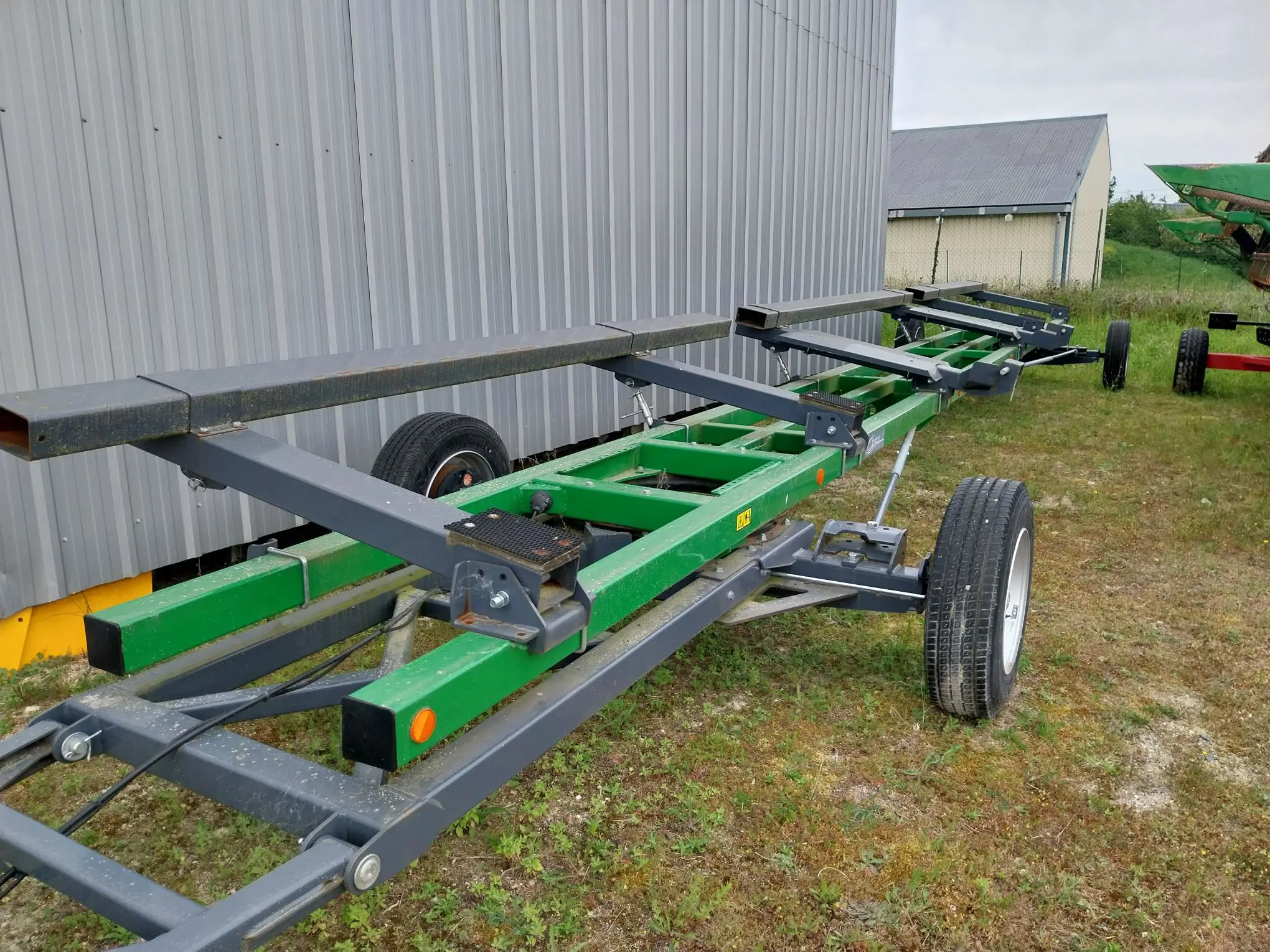 Image COCHET CHARIOT COUPE 12M20