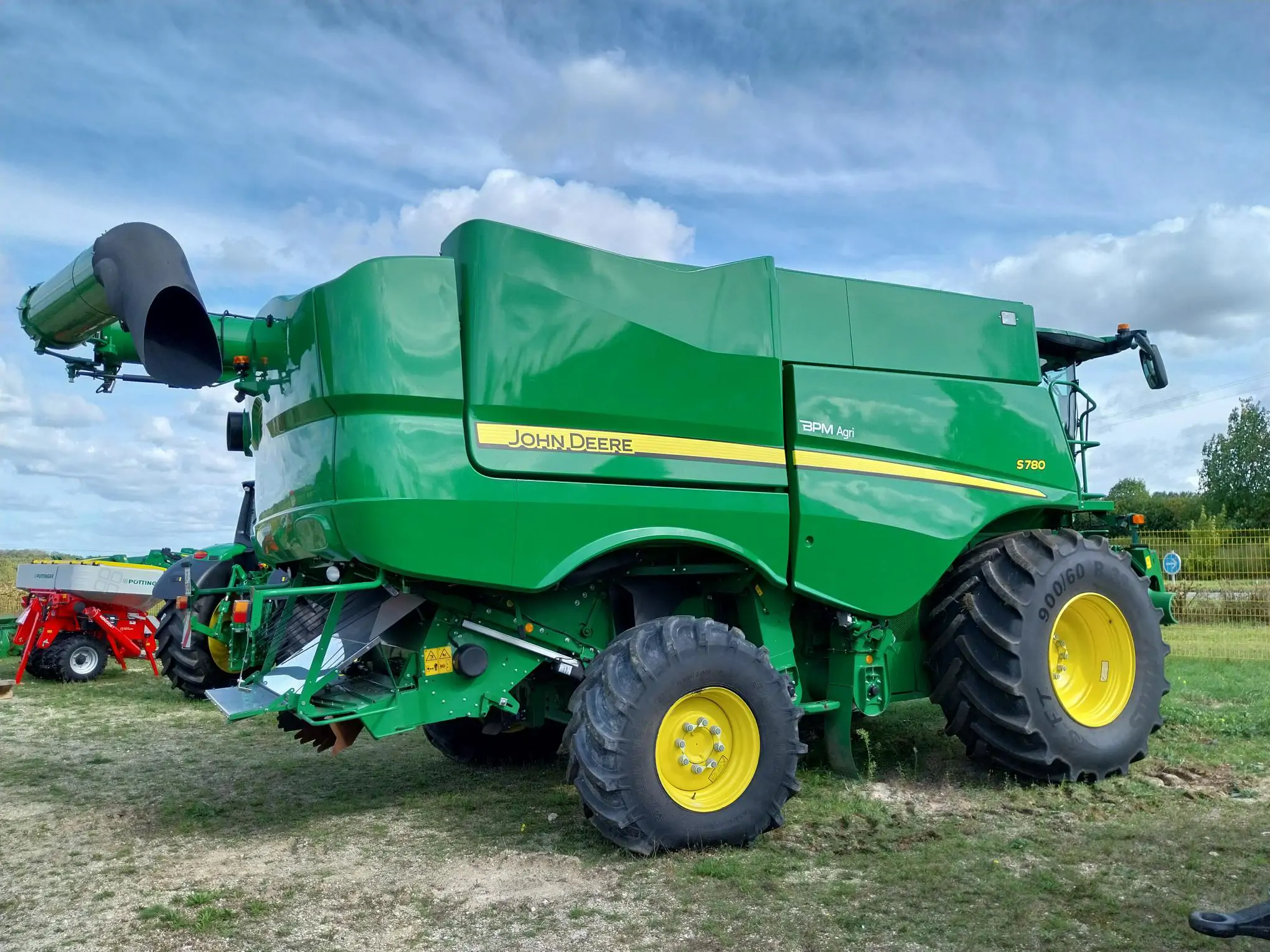 Image JOHN DEERE S780