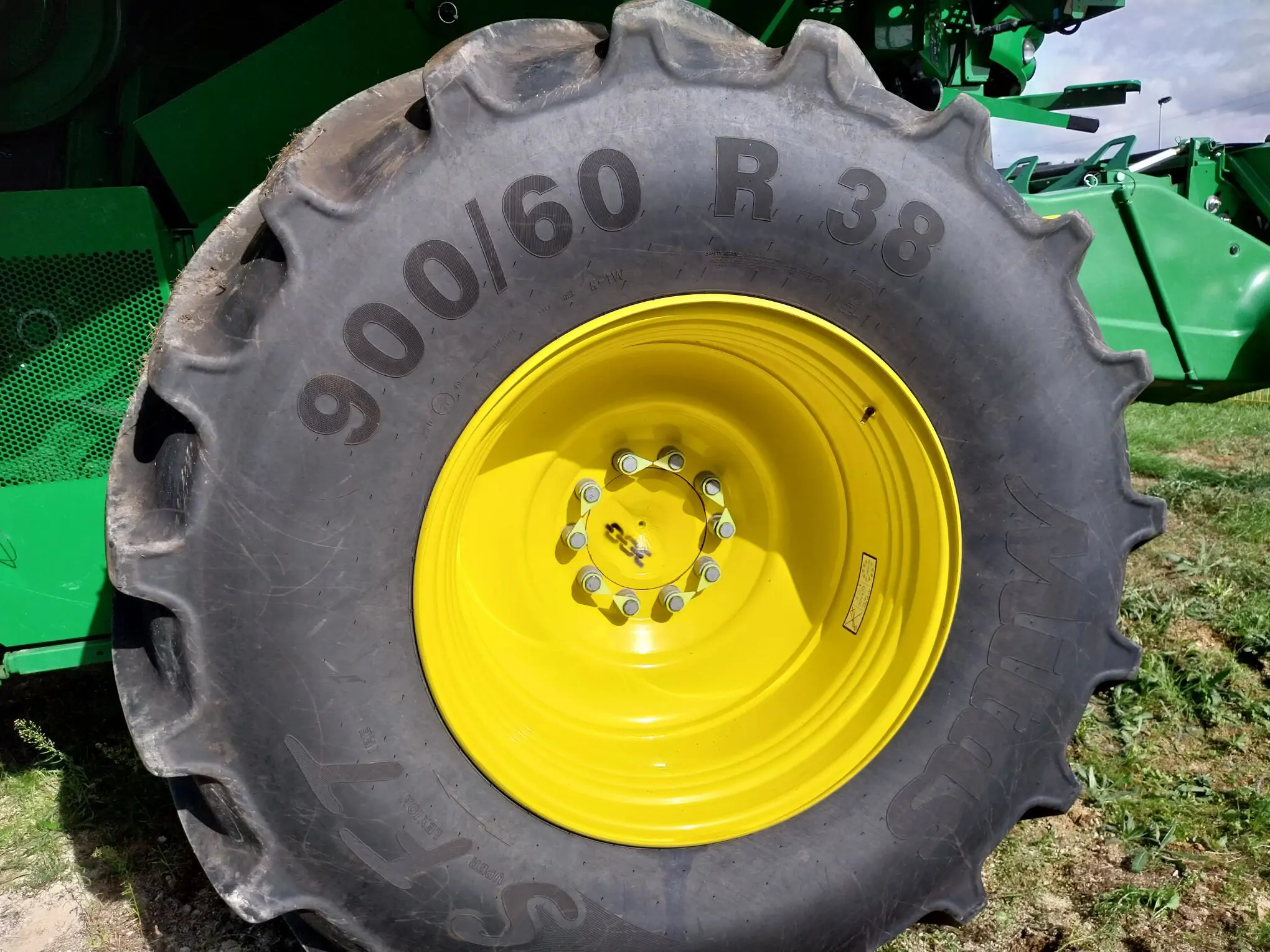 Image JOHN DEERE S780