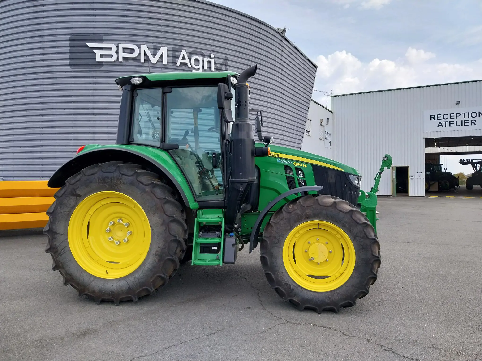 Image JOHN DEERE 6110M (4)PG+/CE 2ANS 1500H
