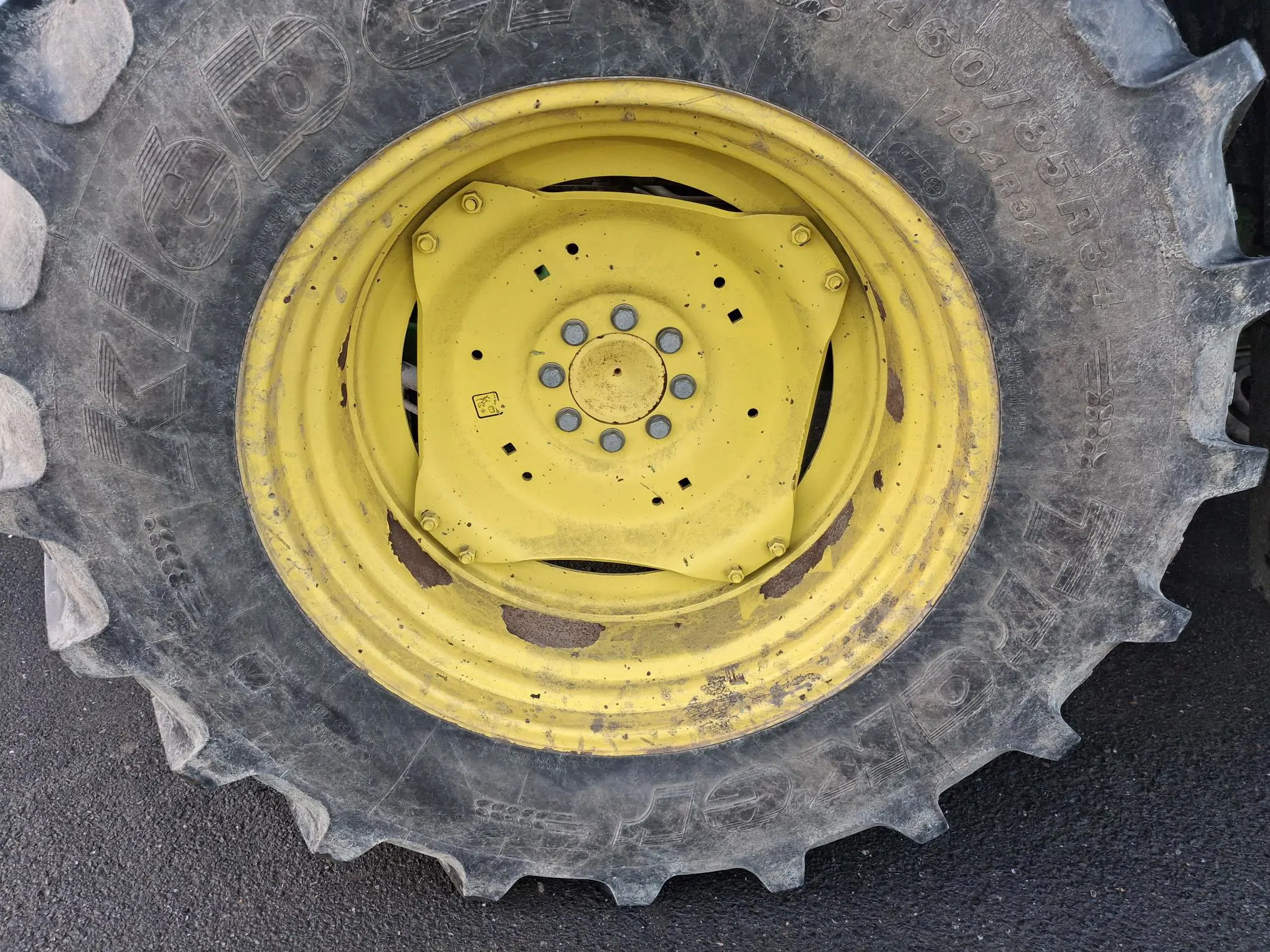 Image JOHN DEERE 6120 SE