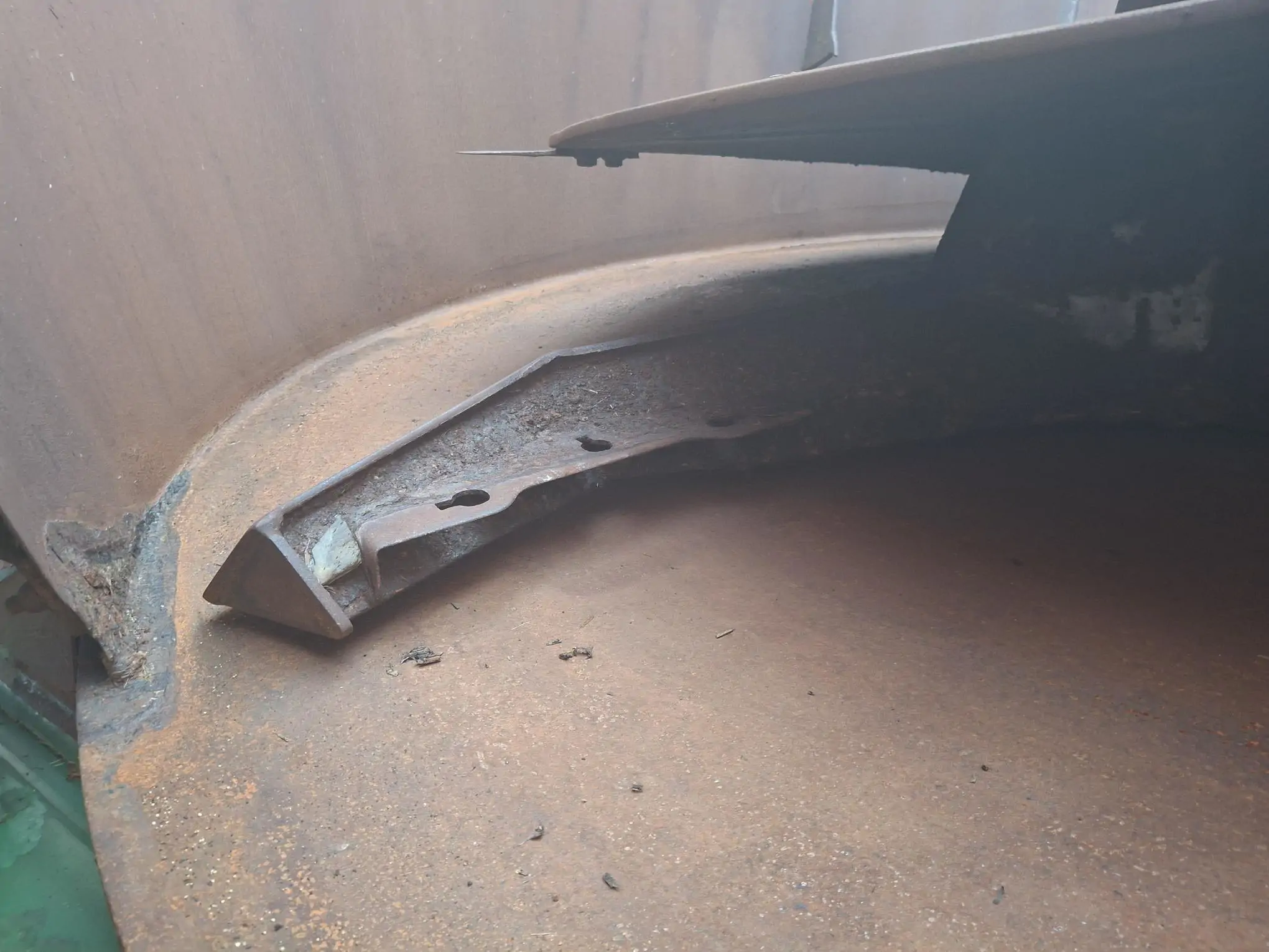 Image KUHN MELANGEUSE AUTO KUHN SPV 14