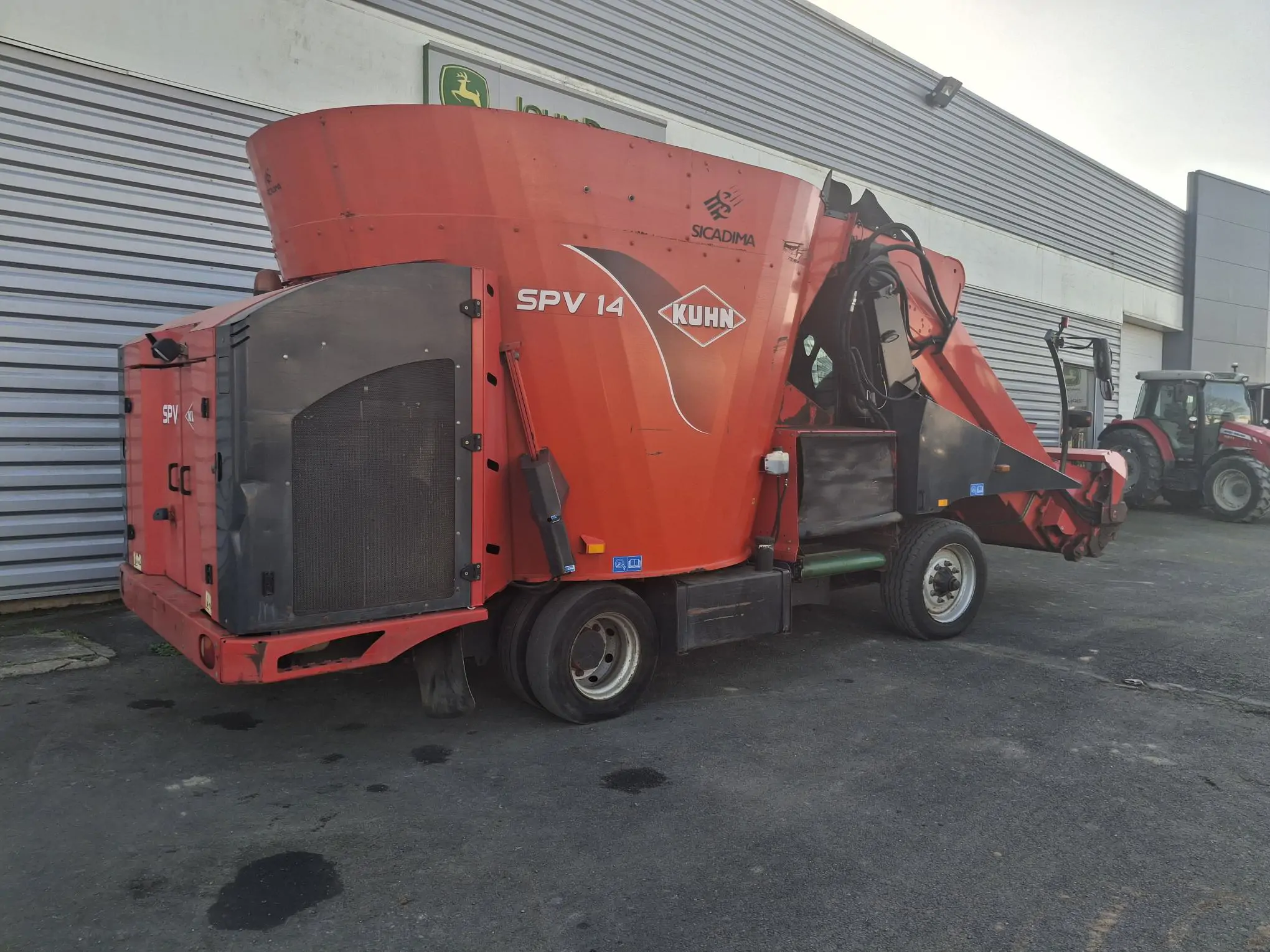 Image KUHN MELANGEUSE AUTO KUHN SPV 14