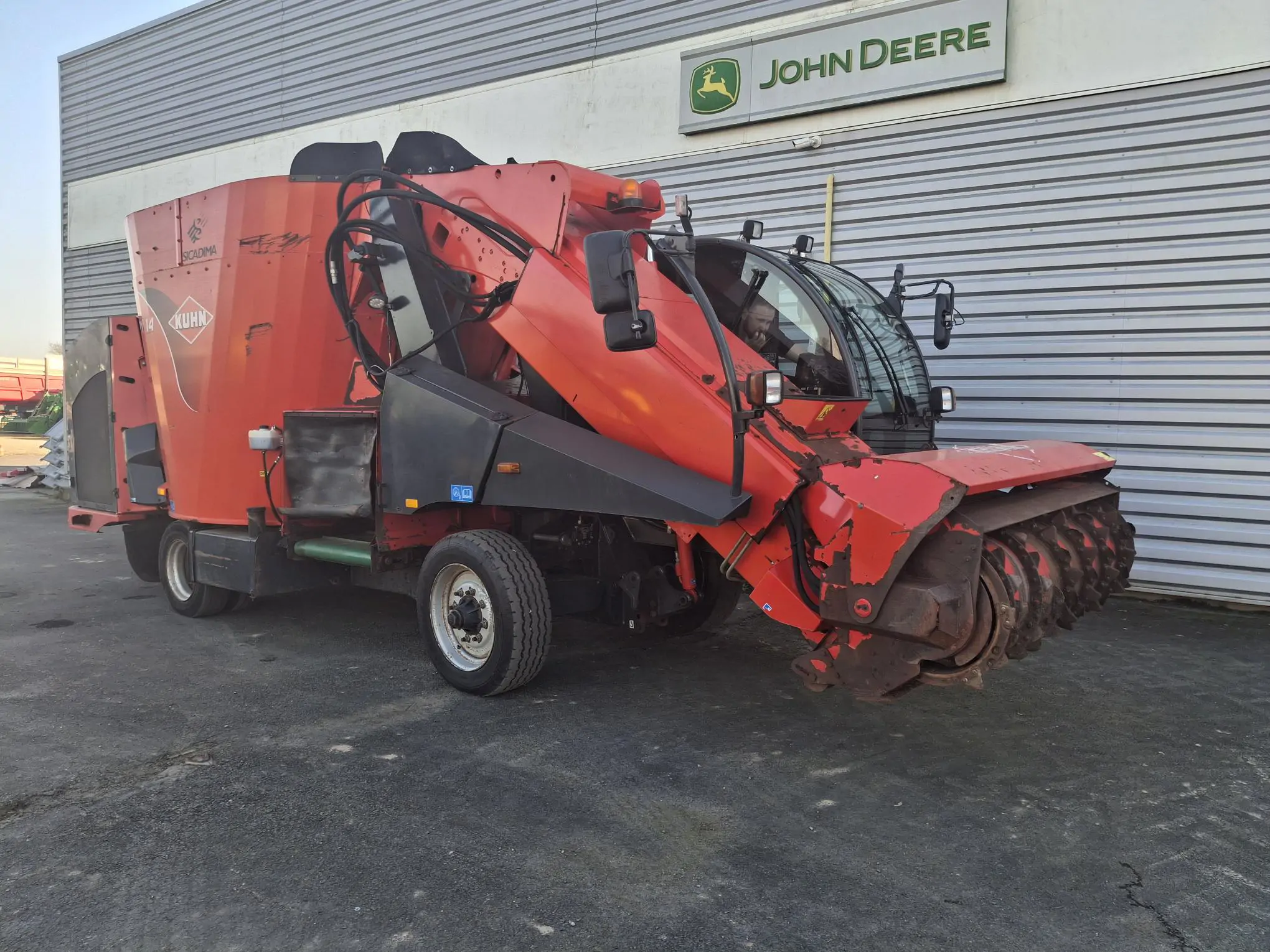 Image KUHN MELANGEUSE AUTO KUHN SPV 14