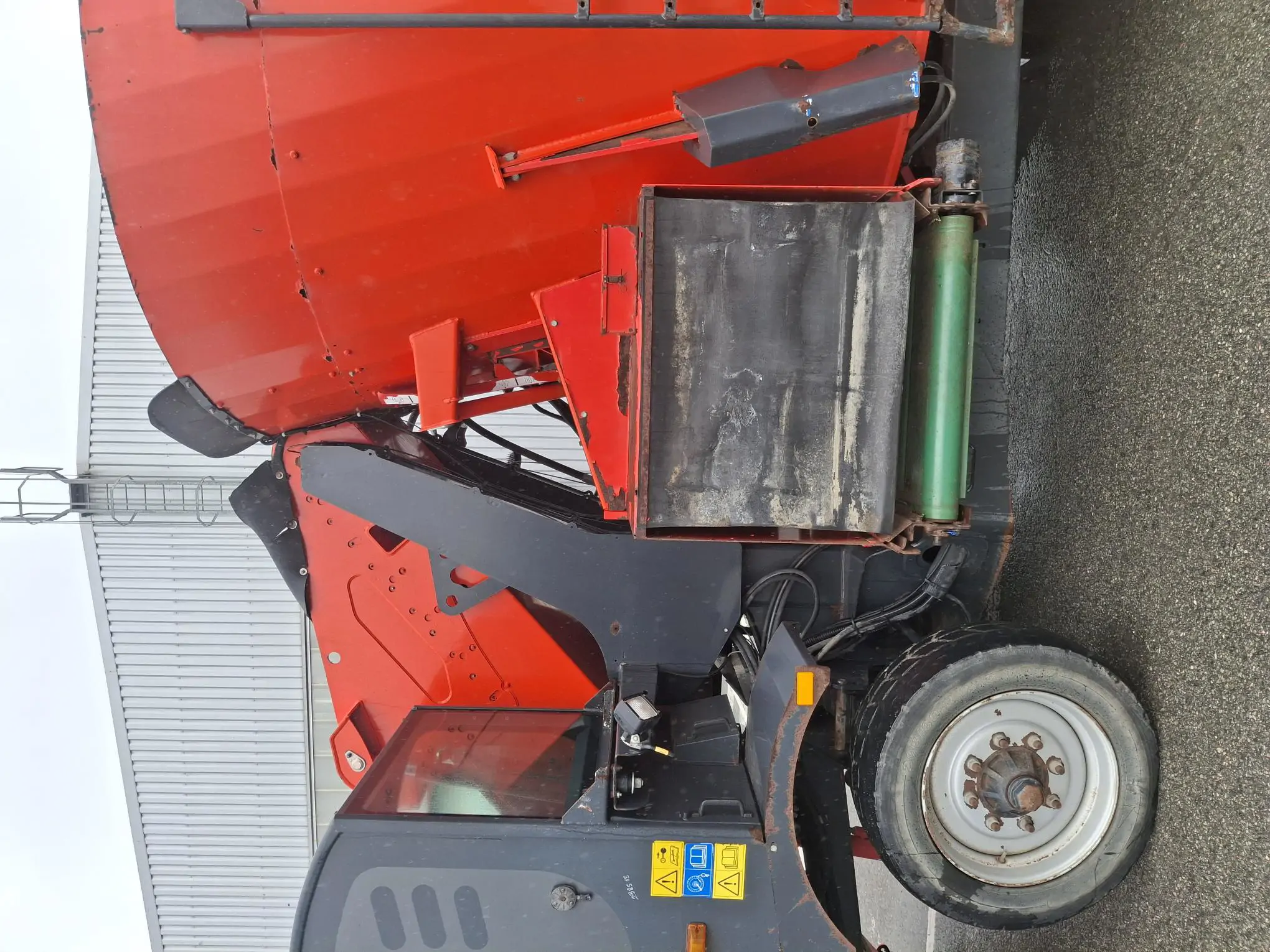 Image KUHN MELANGEUSE AUTO KUHN SPV 14