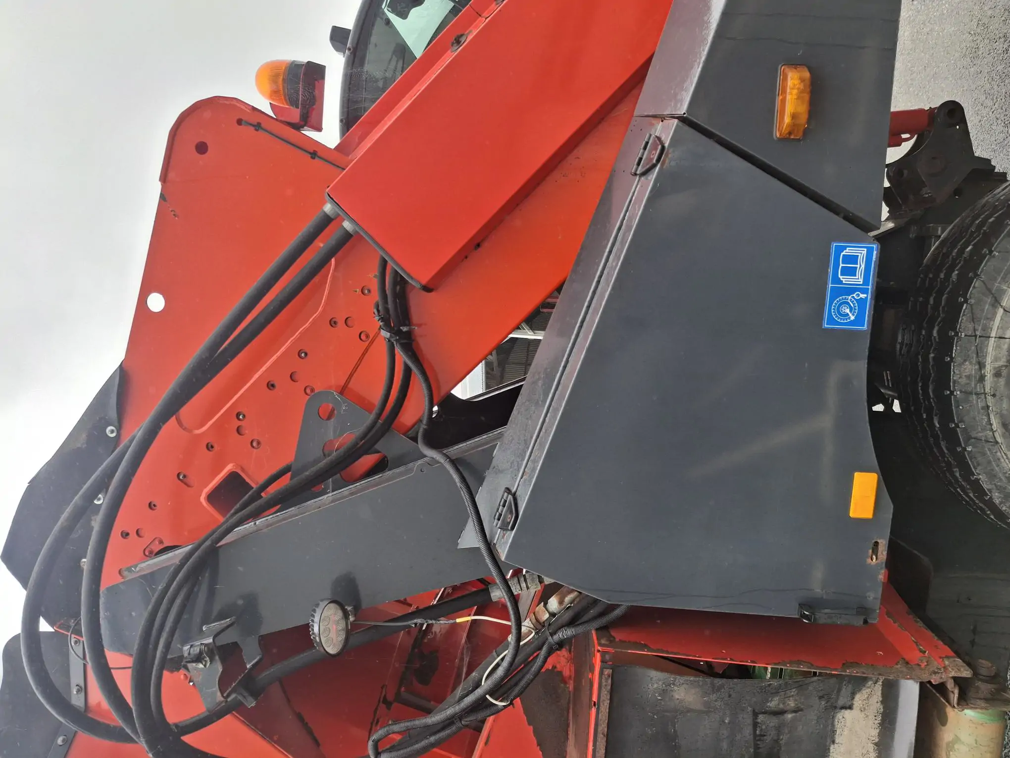 Image KUHN MELANGEUSE AUTO KUHN SPV 14