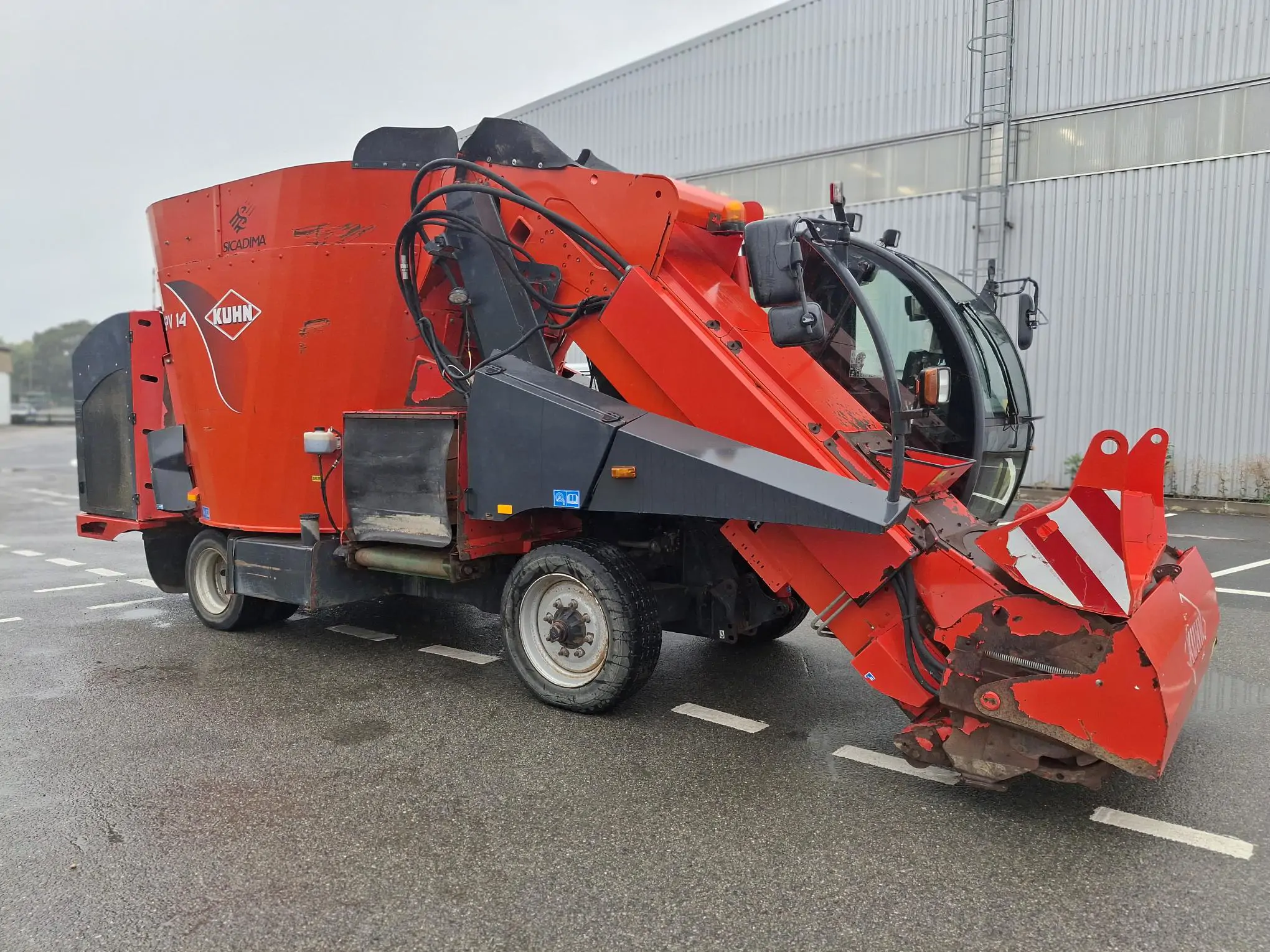 Image KUHN MELANGEUSE AUTO KUHN SPV 14