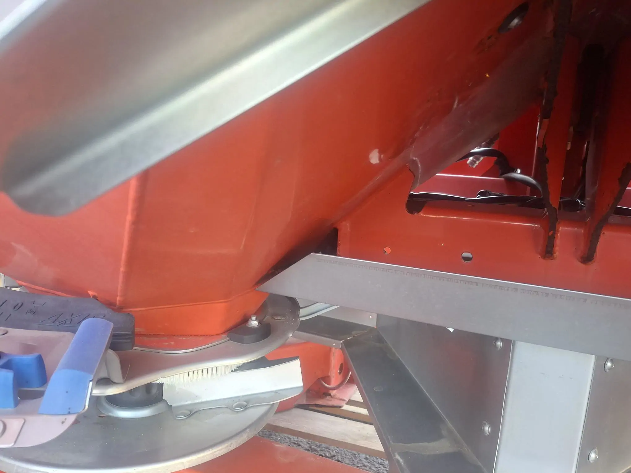 Image KUHN DISTRI ENGRAIS KUHN AXIS 20.1