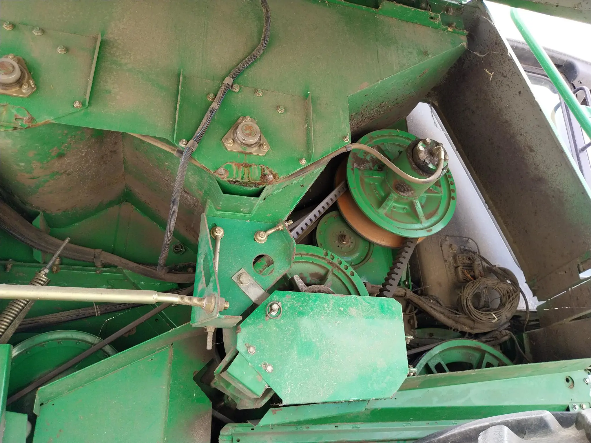 Image JOHN DEERE MOISSONNEUSE BATTEUSE WTS 9560