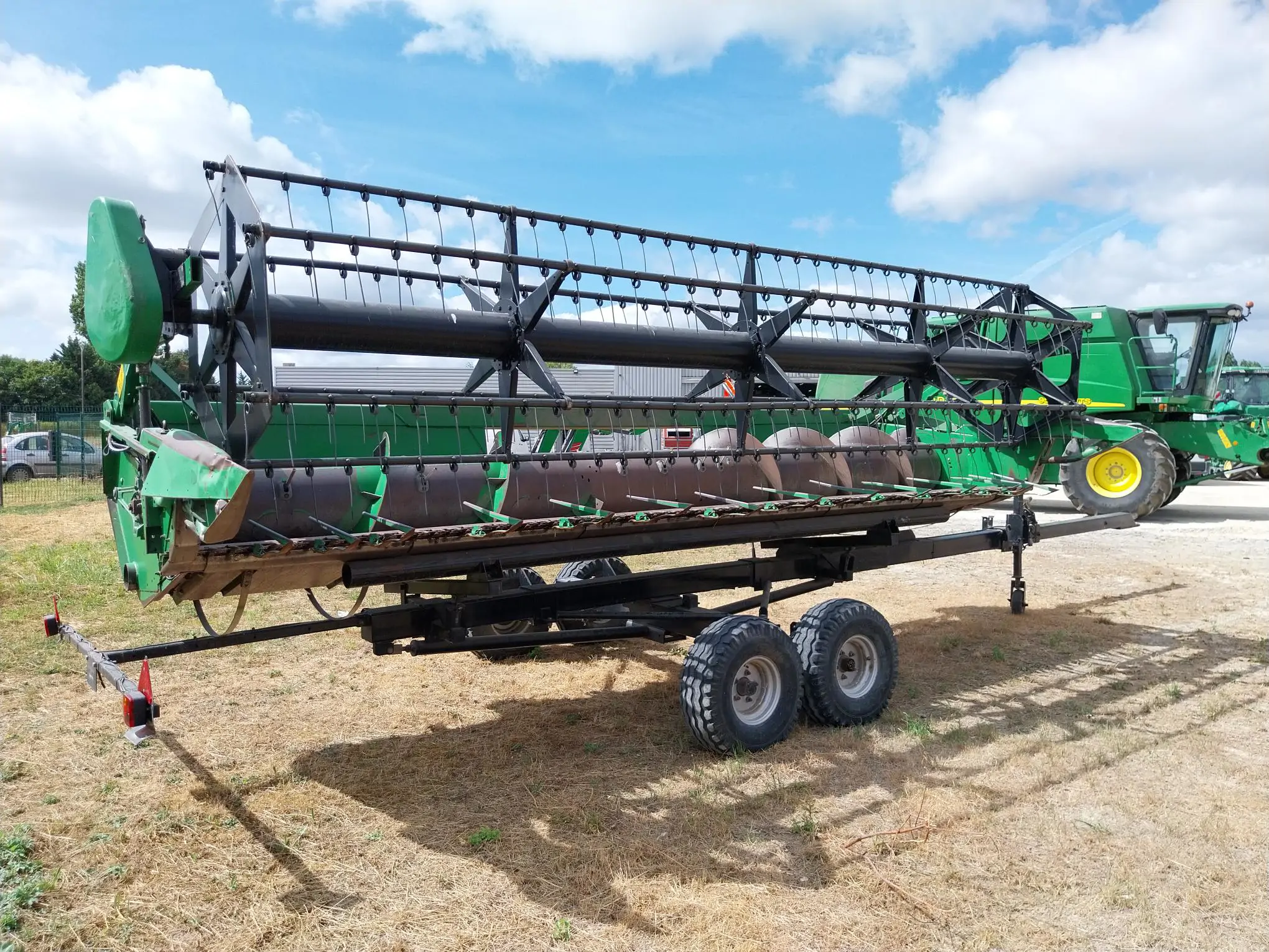 Image JOHN DEERE MOISSONNEUSE BATTEUSE WTS 9560
