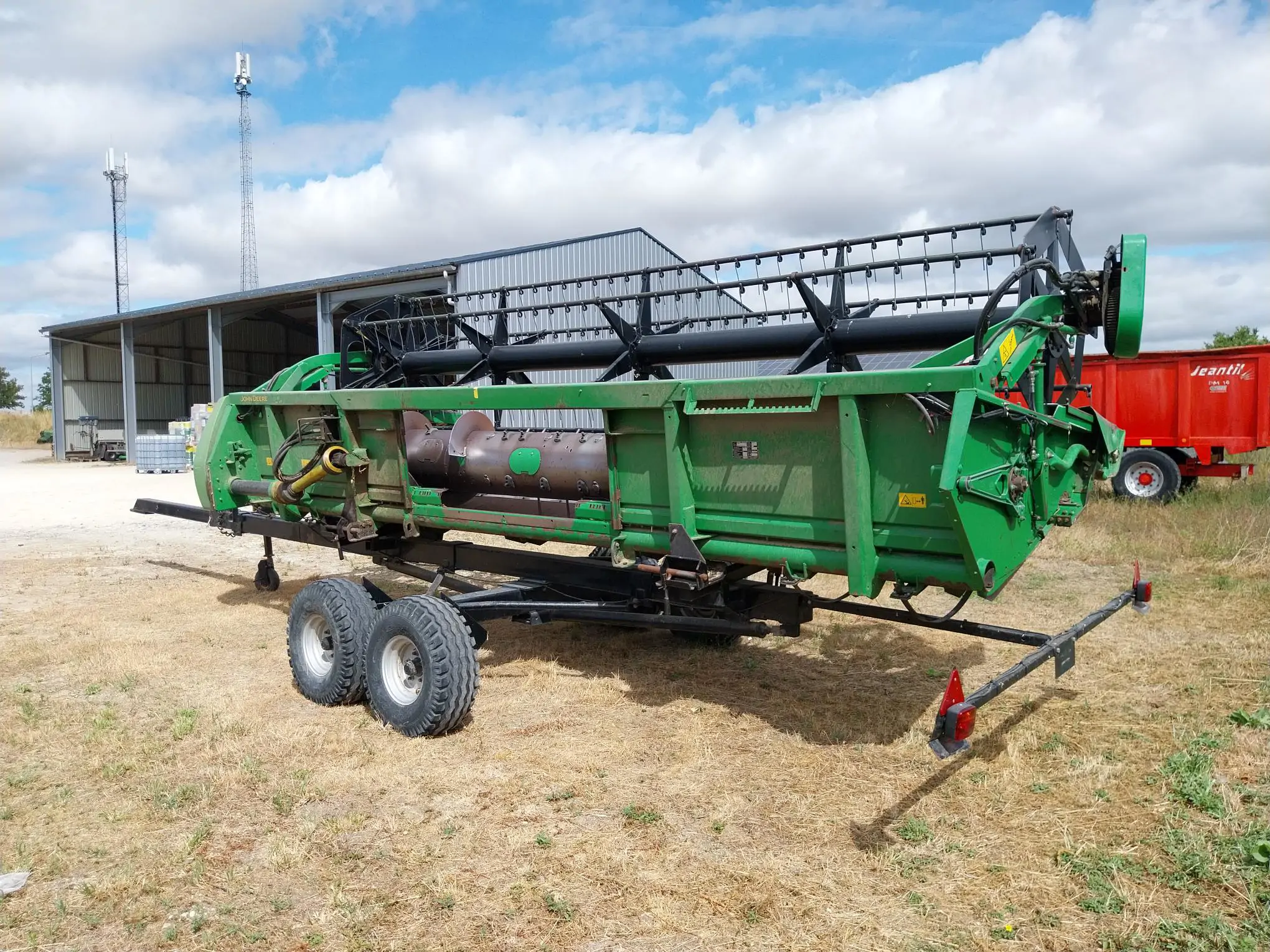 Image JOHN DEERE MOISSONNEUSE BATTEUSE WTS 9560