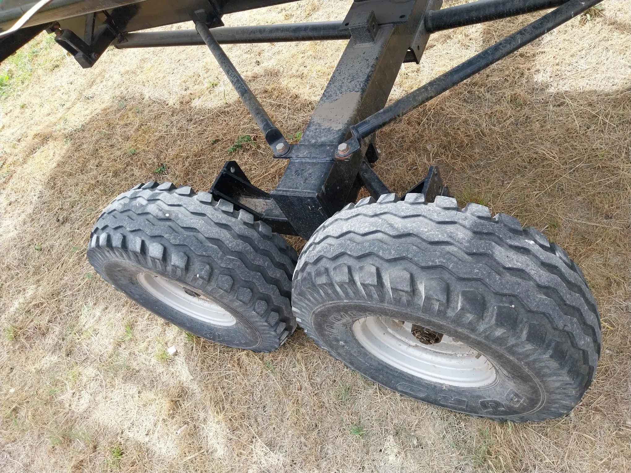 Image JOHN DEERE MOISSONNEUSE BATTEUSE WTS 9560