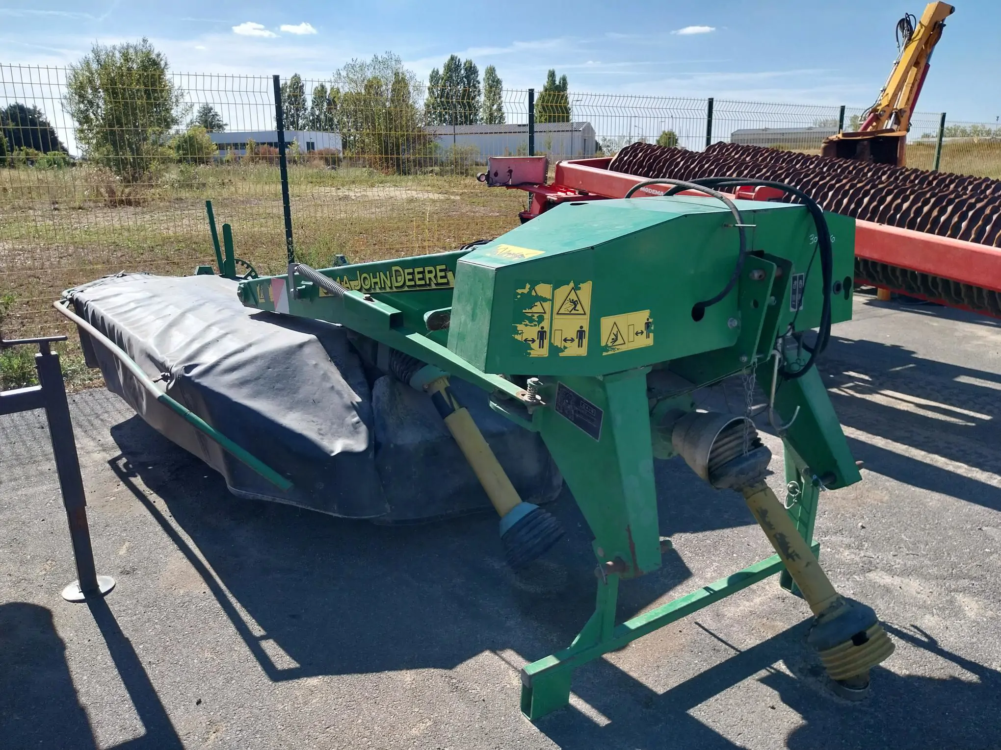 Image JOHN DEERE FAUCHEUSE CONDIT. JOHN DEERE 3