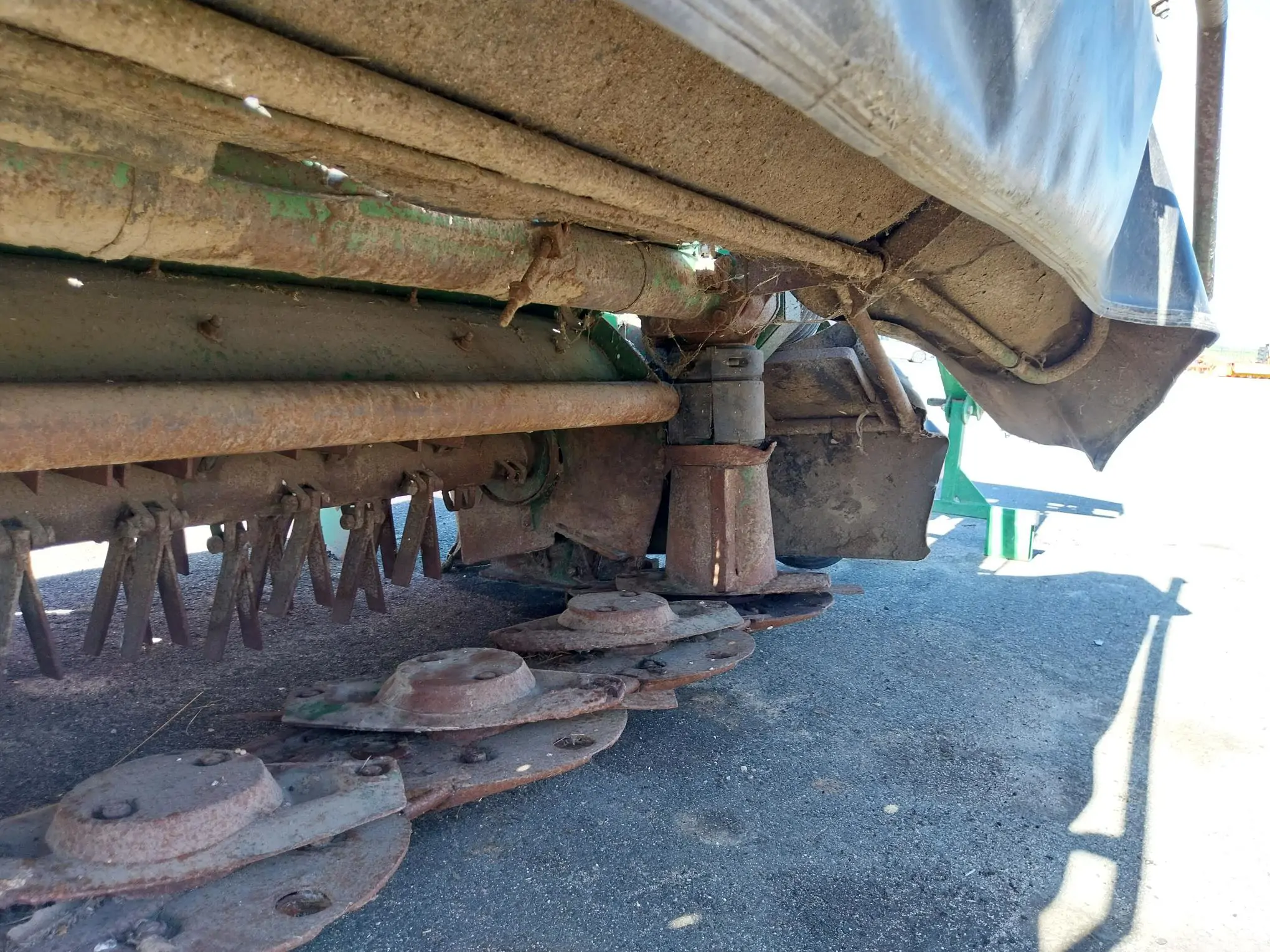 Image JOHN DEERE FAUCHEUSE CONDIT. JOHN DEERE 3