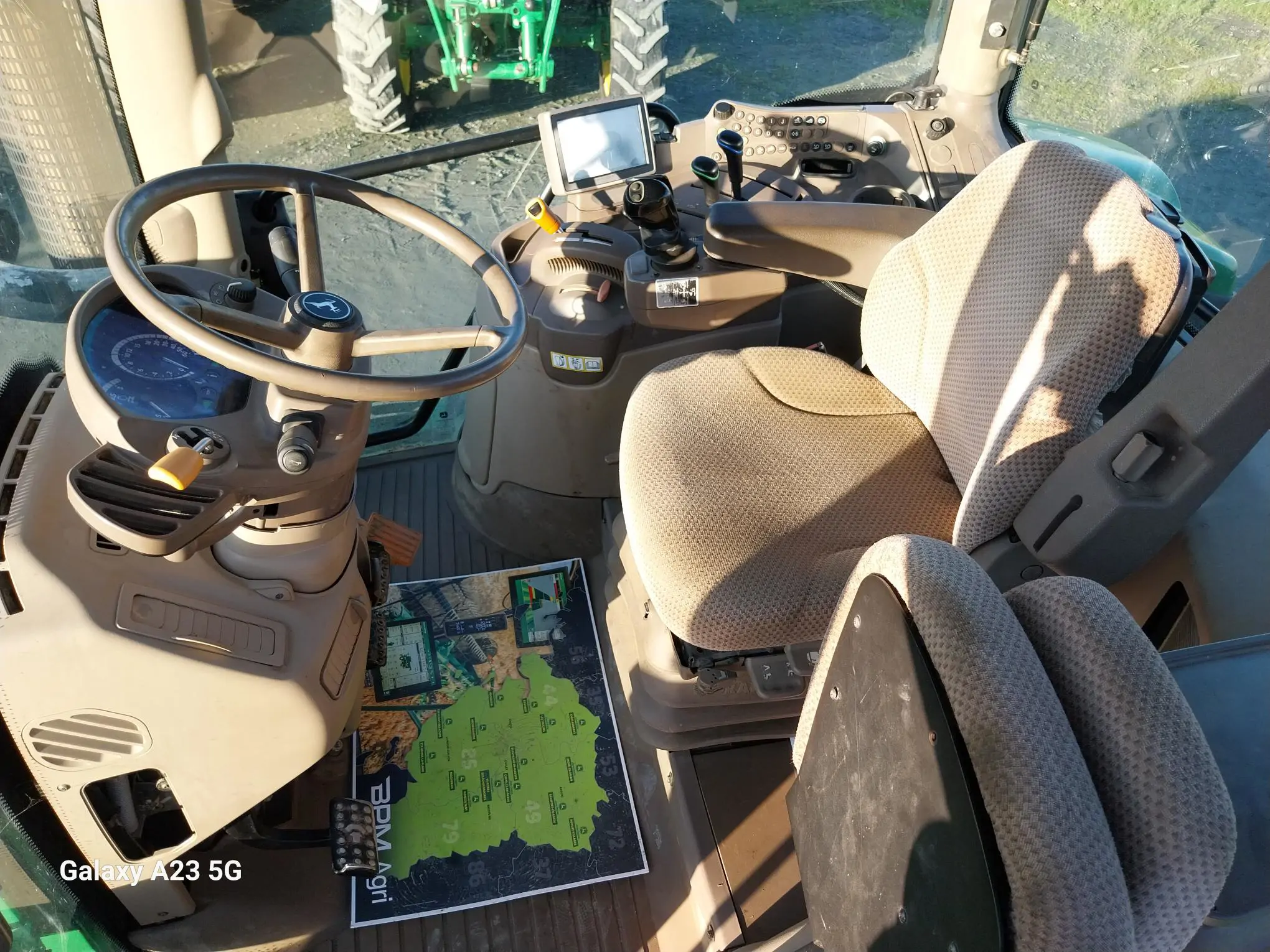 Image JOHN DEERE 6170R