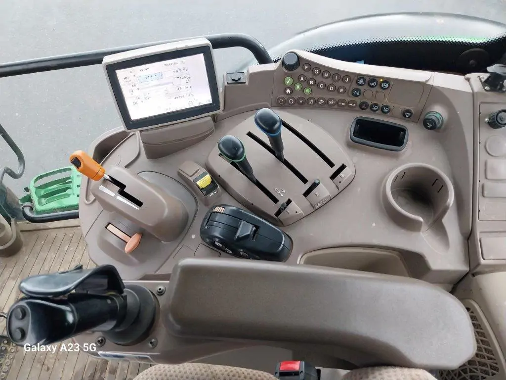 Image JOHN DEERE 6170R