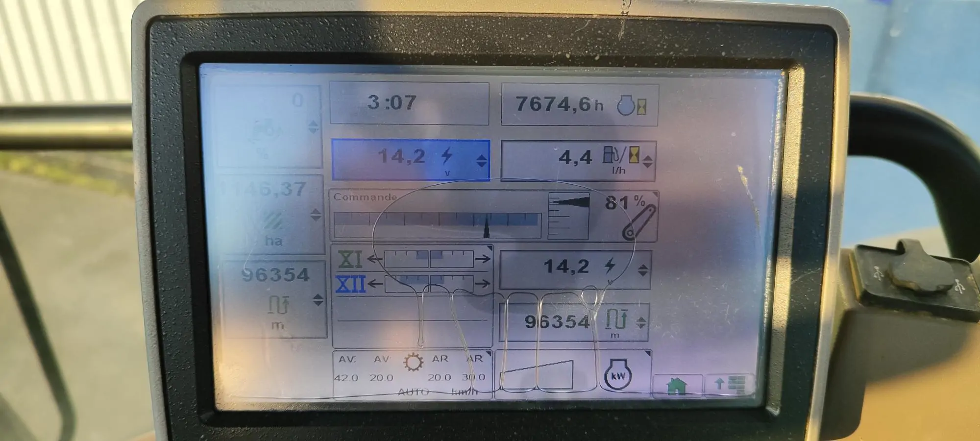 Image JOHN DEERE 6170R