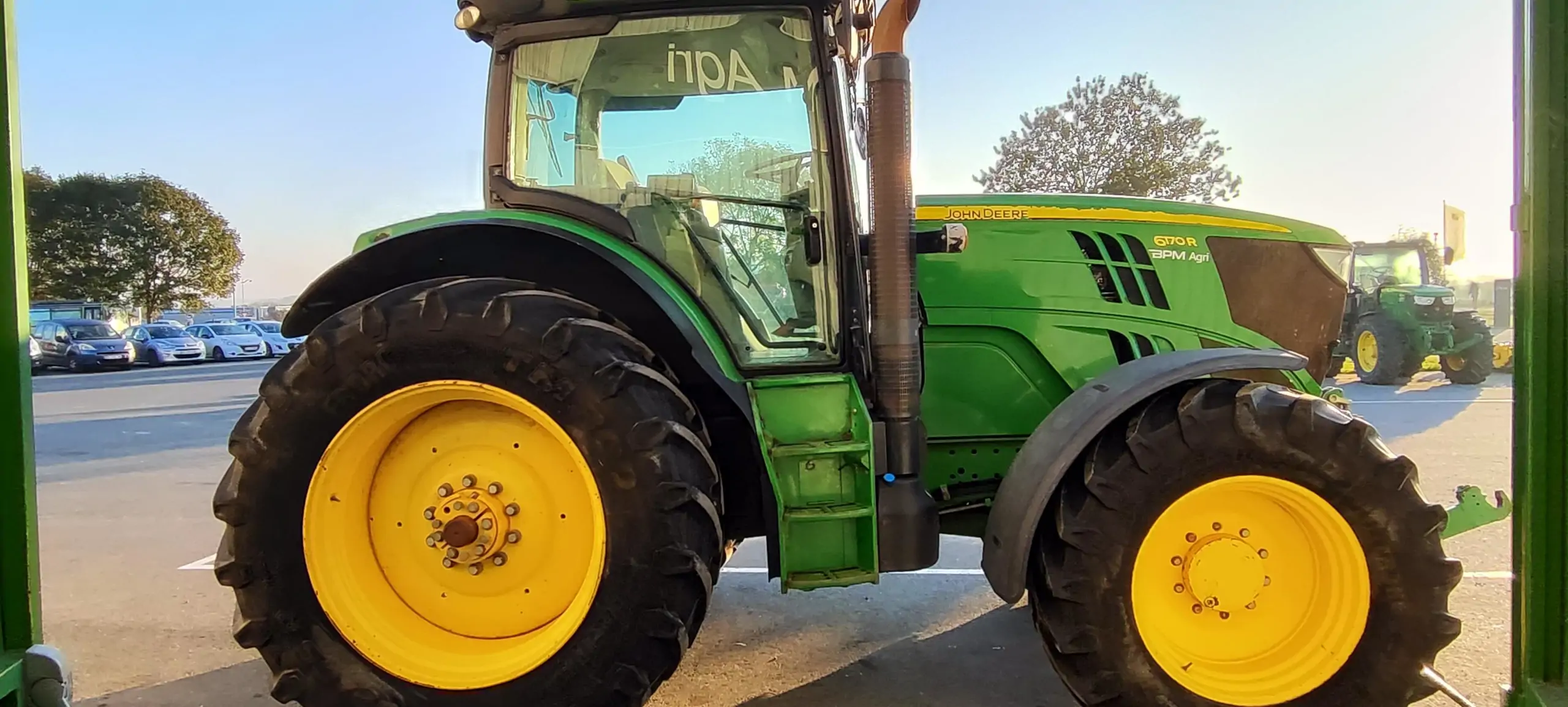Image JOHN DEERE 6170R