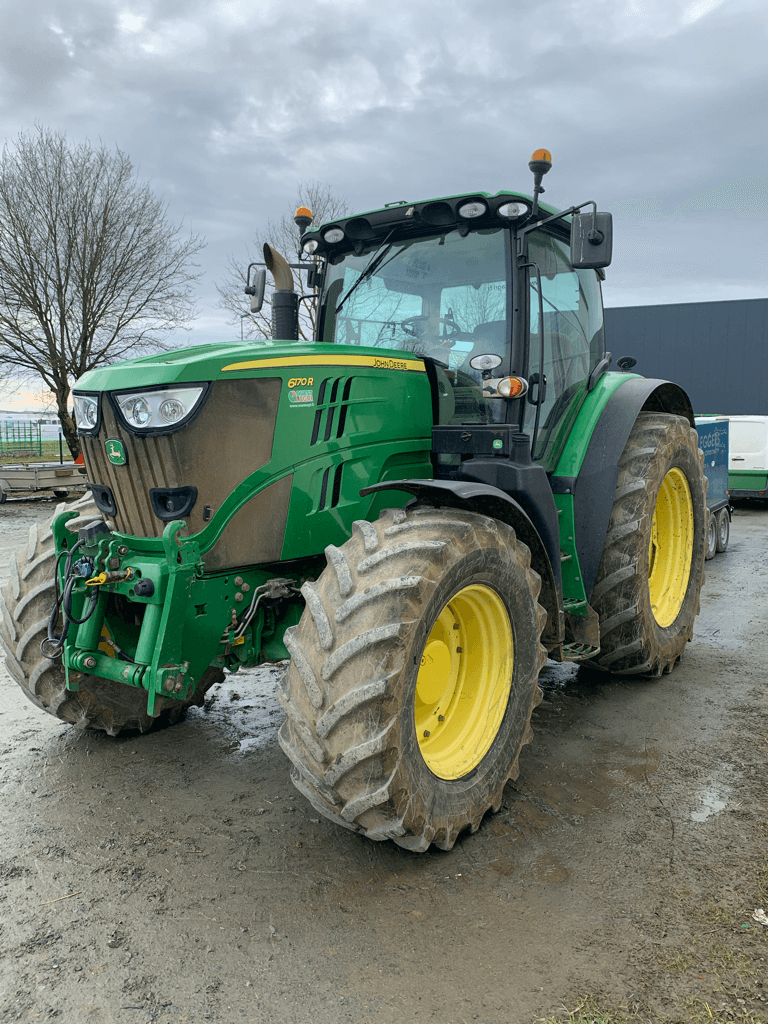 Photo JOHN DEERE 6170R