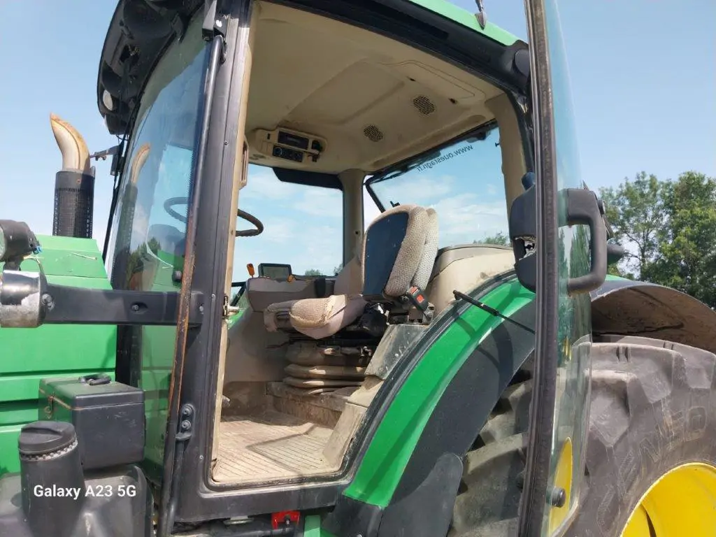 Image JOHN DEERE 6140R