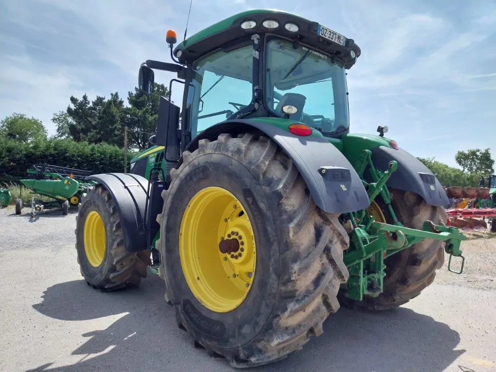 Image JOHN DEERE 7250R