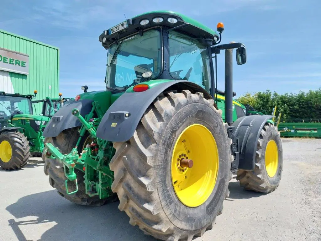 Image JOHN DEERE 7250R