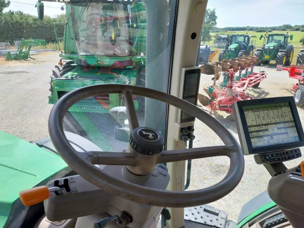 Image JOHN DEERE 7250R
