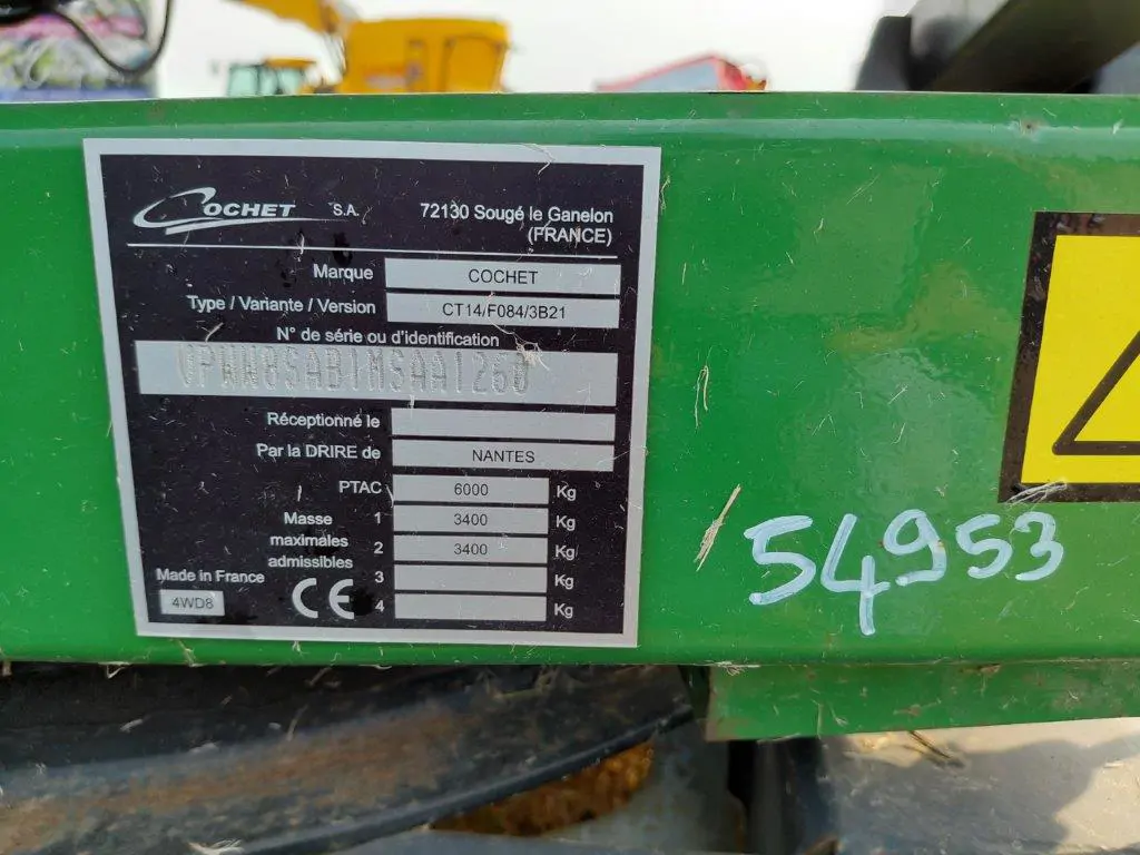Image JOHN DEERE S660
