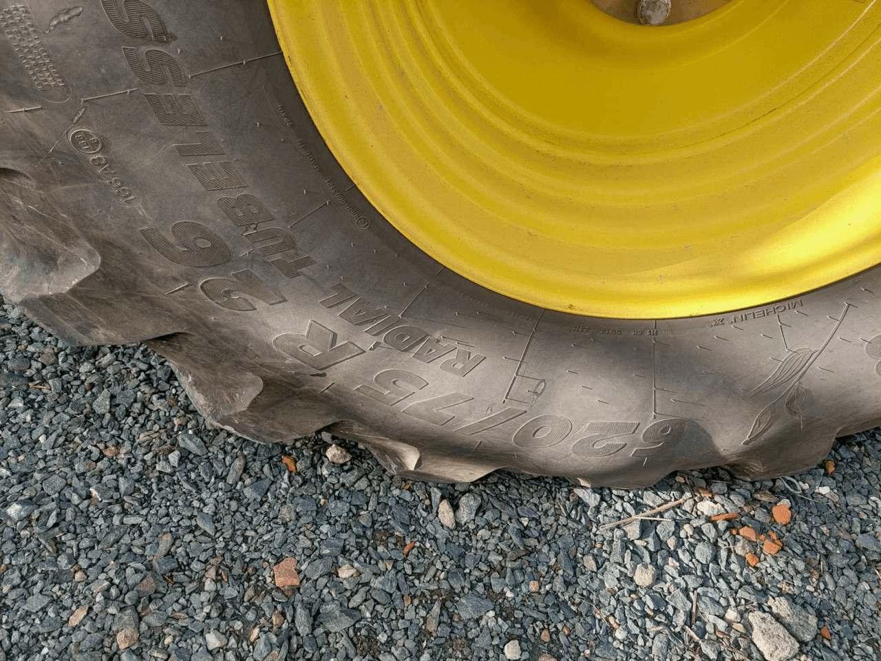 Image JOHN DEERE S660