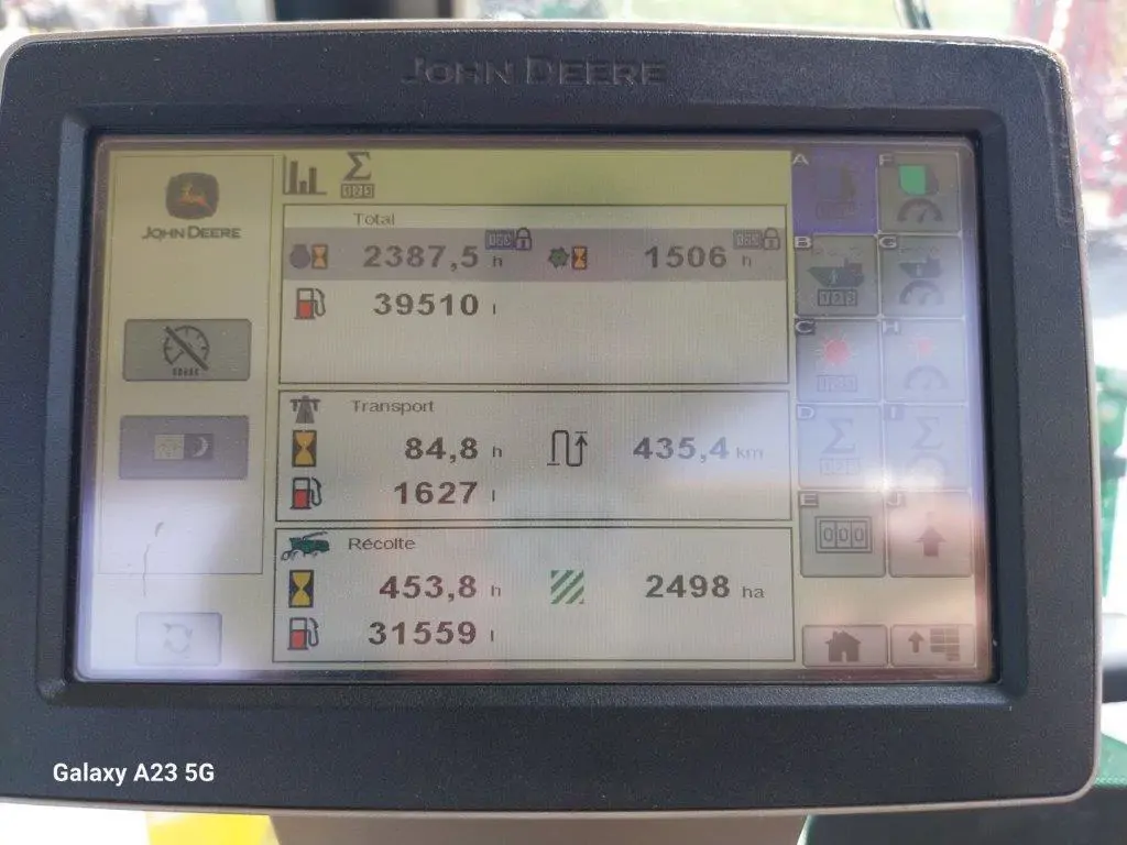 Image JOHN DEERE 8200