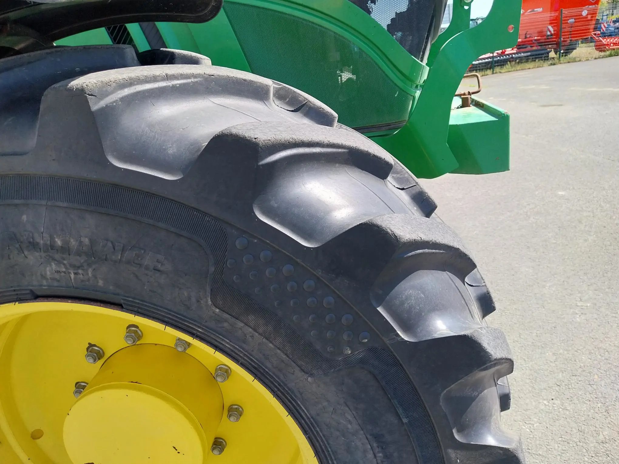 Image JOHN DEERE TR JD 6135R AP