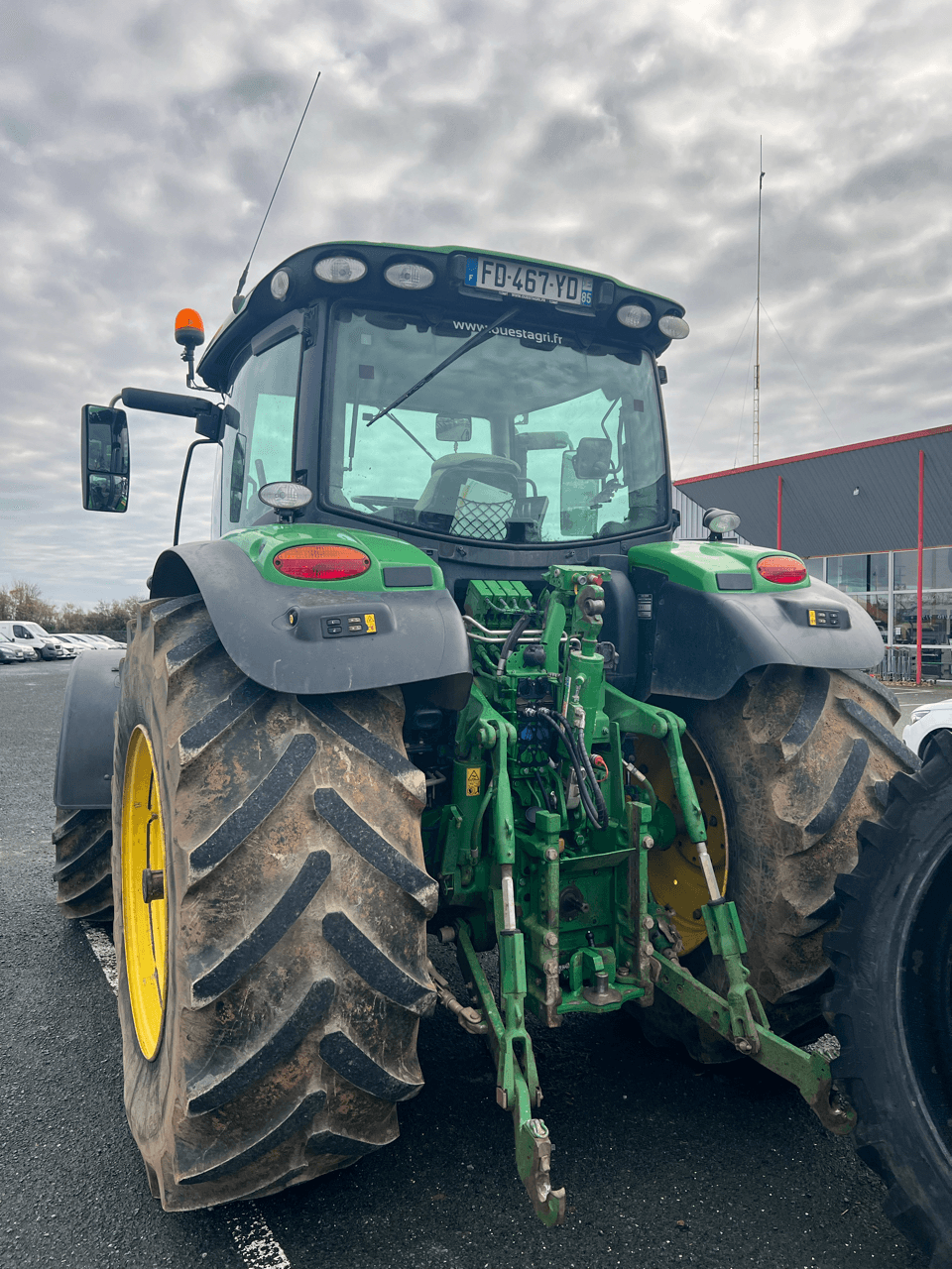 Image JOHN DEERE 6145R