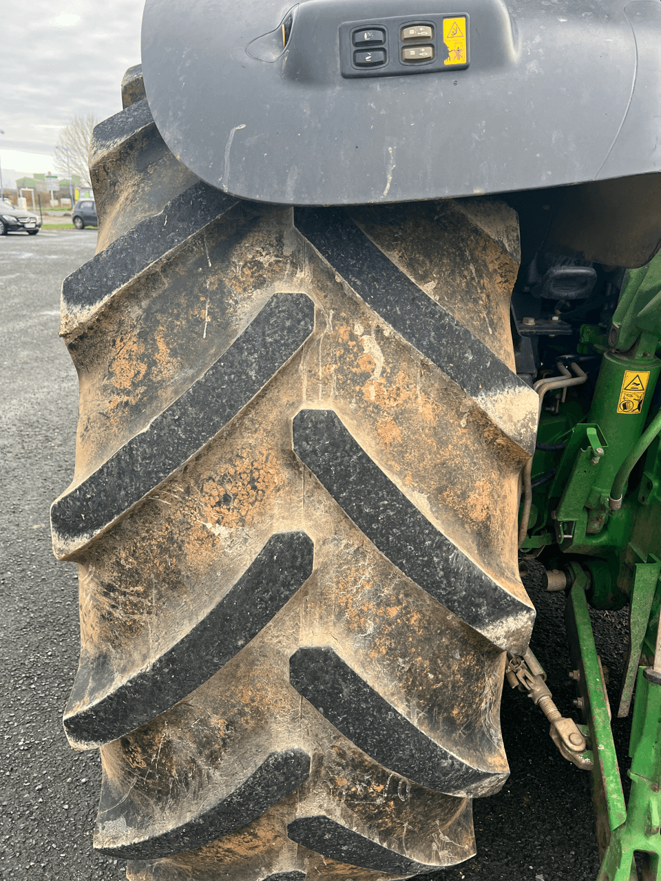 Image JOHN DEERE 6145R
