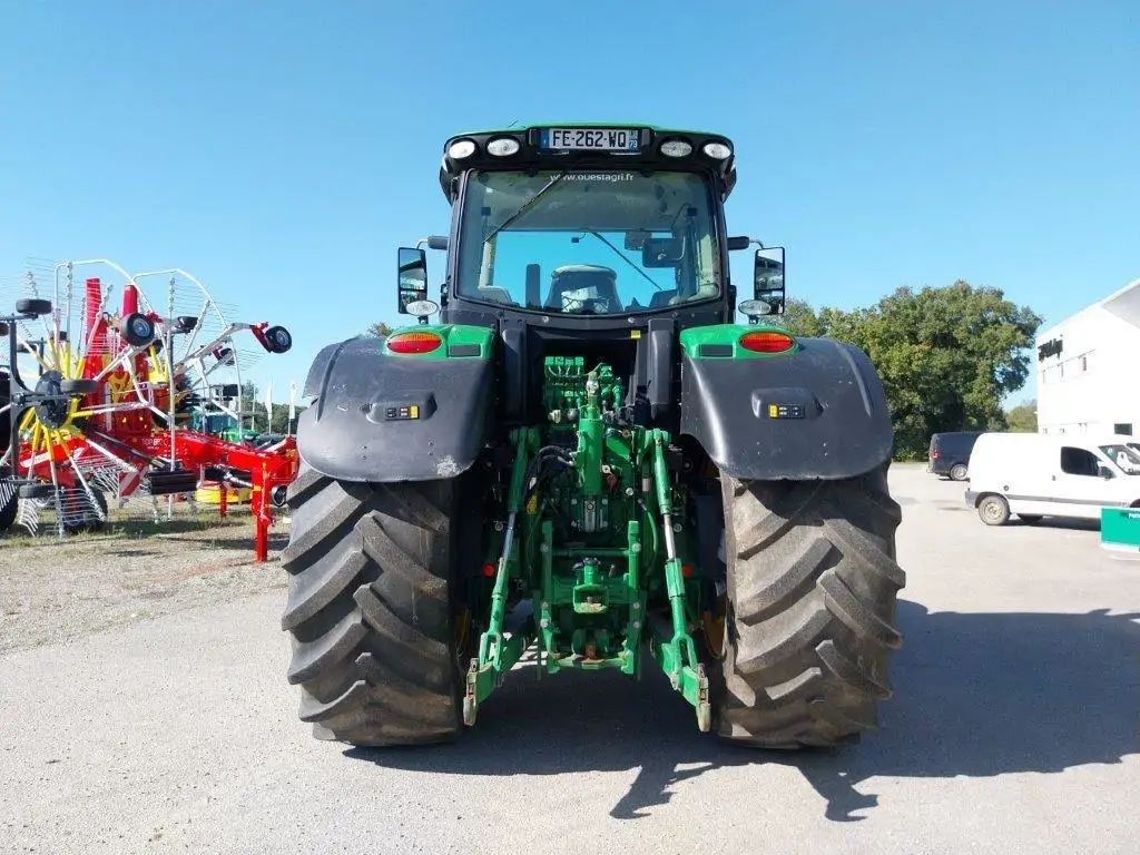 Image JOHN DEERE 6250R