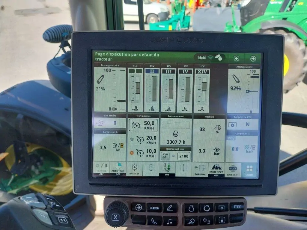 Image JOHN DEERE 6250R