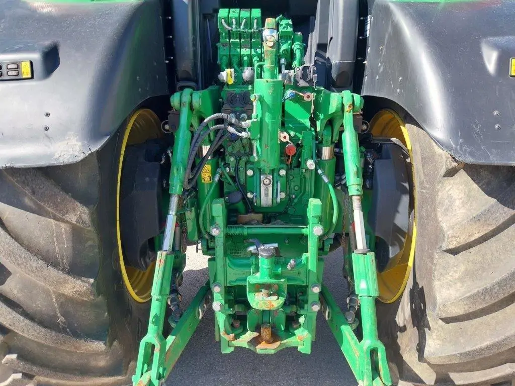 Image JOHN DEERE 6250R