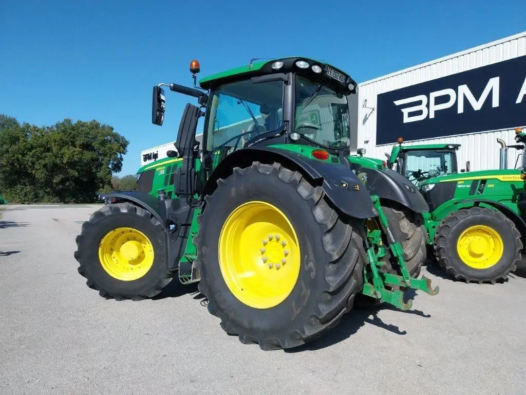 Image JOHN DEERE 6250R