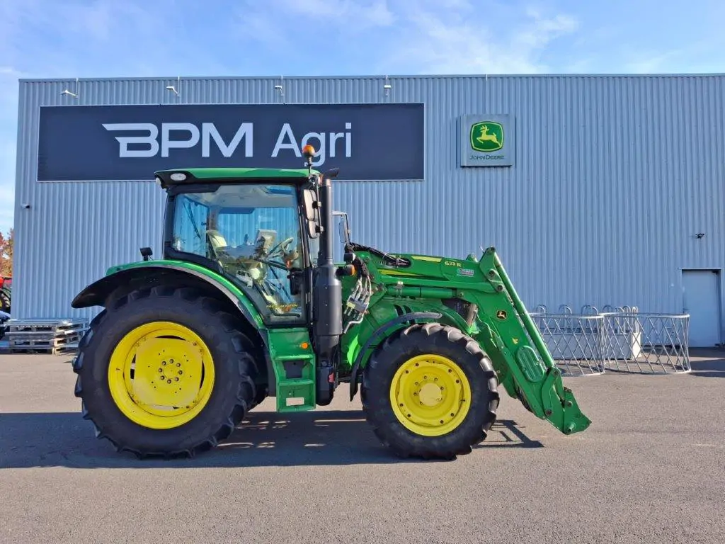Image JOHN DEERE 6110R