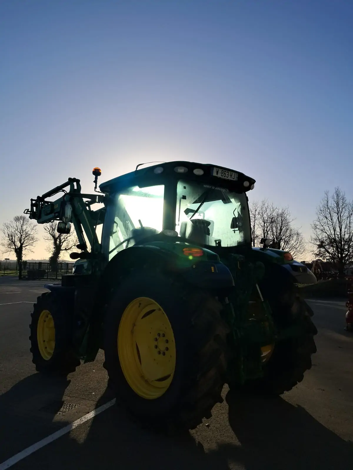 Image JOHN DEERE 6110R